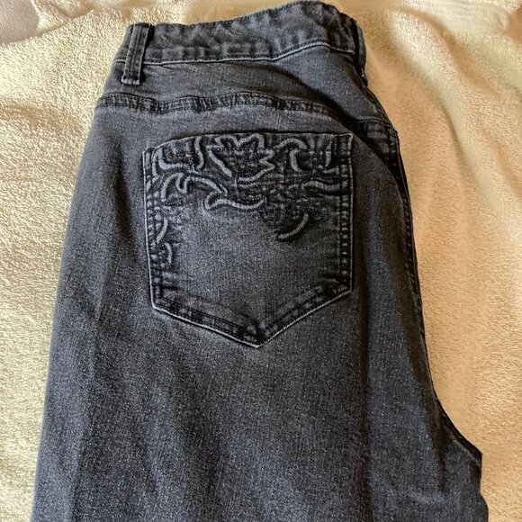 Gloria Vanderbilt Grey Jeans - Picture 2 of 3